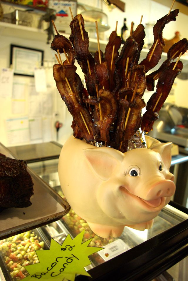 BaconCandyInPig