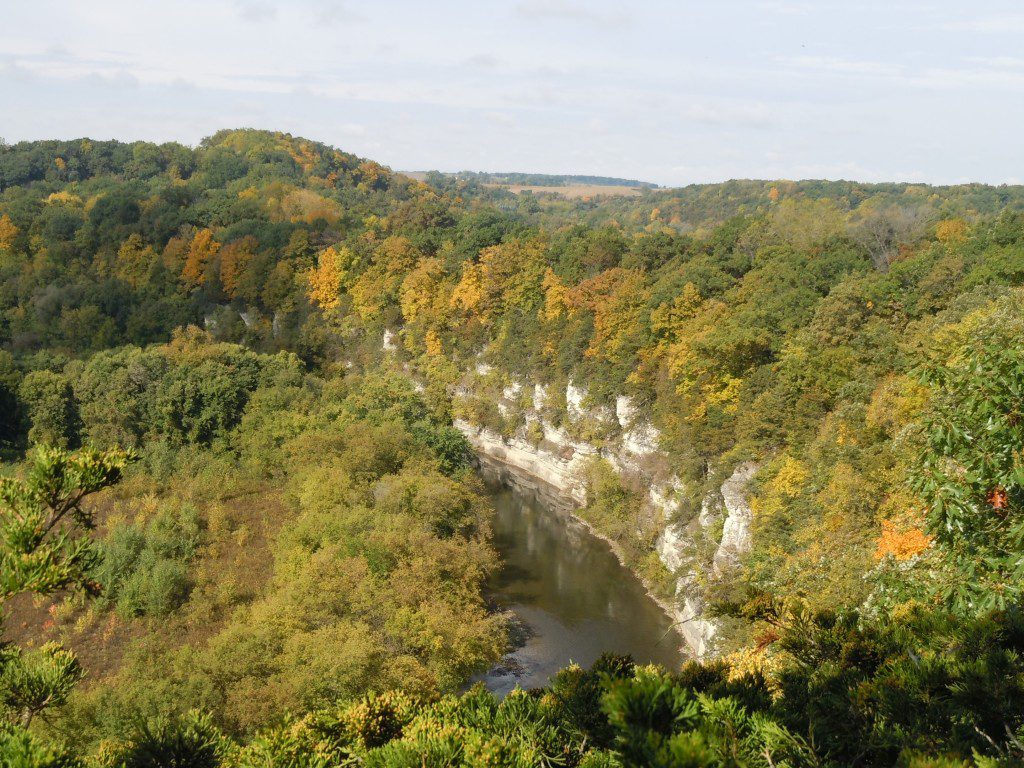 fall_colors_ChimneyOverlook_INHF