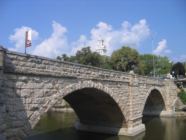 Main Street Elkader 09 009